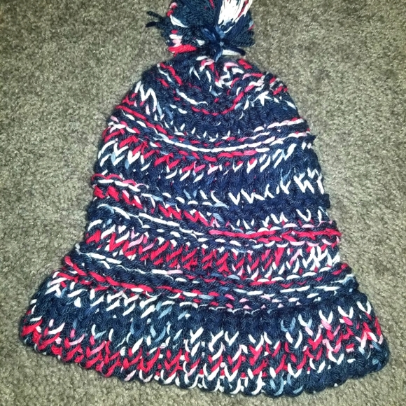 Knitted beanie - Picture 1 of 1